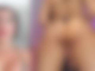 Live cam show with Sara-evans03 - Twerk on Camsoda