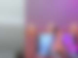 Live cam show with Sara-evans03 - Gagging on googirlz