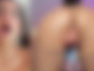 Live cam show with Sara-evans03 - 420 on camwithhim.com