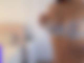 Scarlett Moonmuse's Live Sex Cam Show