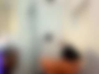 Live cam show with Scarlett Moonmuse - Dildo on Dolls Live