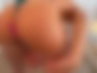 Scarlett Moonmuse's Live Sex Cam Show