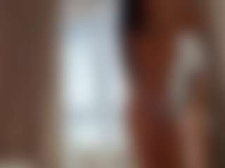 Live cam show with Scarlett Moonmuse - Strip on Dolls Live