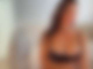 Live cam show with Scarlett Moonmuse - Flirt Young Adult on Dolls Live