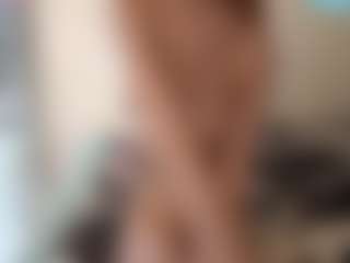 SharronHelzer's Live Sex Cam Show