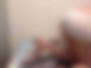 Live cam show with SharronHelzer - College on sexylive.show