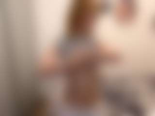 Live cam show with SharronHelzer - Teen (18+) on Hubzter Live