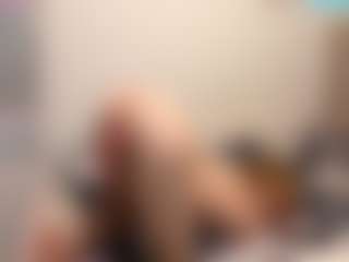 SharronHelzer's Live Sex Cam Show