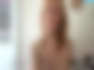 SharronHelzer's Live Sex Cam Show