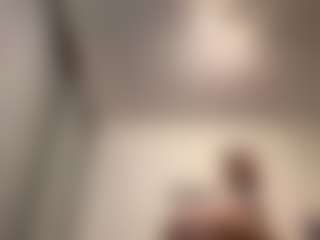 Live cam show with SharronHelzer - College on sexylive.show
