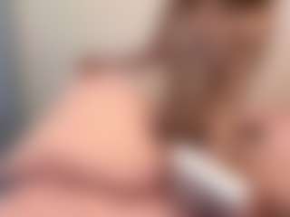 Live cam show with SharronHelzer - College Brown Hair on Uber Horny