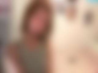 SharronHelzer's Live Sex Cam Show