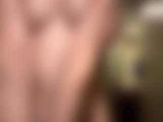 Live cam show with SharronHelzer - College on madthumbs