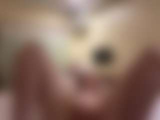 SharronHelzer's Live Sex Cam Show