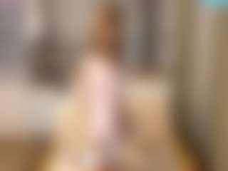 Live cam show with SharronHelzer - Facial Piercings on sexylive.show