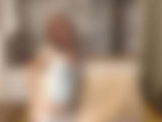 Live cam show with SharronHelzer - Thin on sexytreat.net