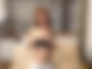 Live cam show with SharronHelzer - Brown Hair on SmokeAndPoke