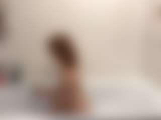 SharronHelzer's Live Sex Cam Show