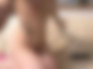 SharronHelzer's Live Sex Cam Show