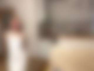 Live cam show with SharronHelzer - Ass Clapping on Camsoda