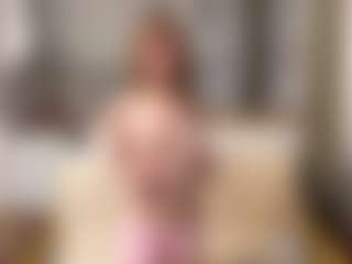 Live cam show with SharronHelzer - Flashing on Camsoda