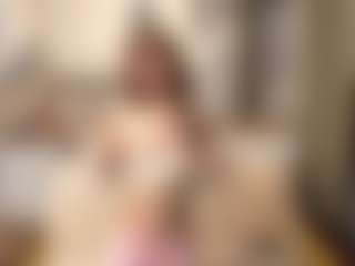 SharronHelzer's Live Sex Cam Show