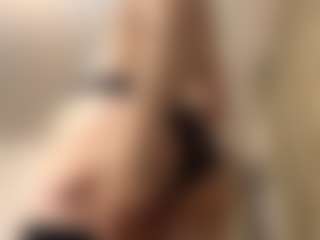 SharronHelzer's Live Sex Cam Show