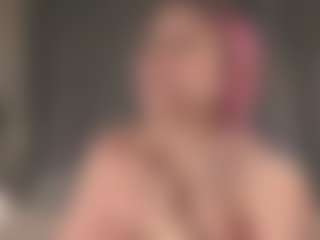 Live cam show with SuccubusRoom - Big Nipples on makecum.org