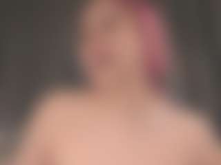 Live cam show with SuccubusRoom - Spanks on Milf Play