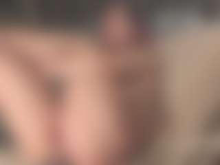 Live cam show with SuccubusRoom - Shaved on Milfs Live
