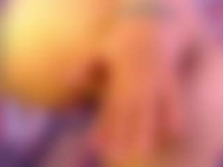 Live cam show with Dana - Butt Plug on luckytryst.com
