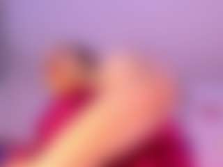 Live cam show with Dana - Bisexual on Free Soda