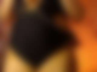 Live cam show with Dana - Fuck on liverealitysex.com