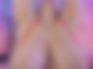 Live cam show with Dana - Bisexual on Camsoda