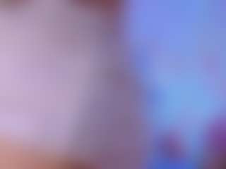 Live cam show with Dana - Double Penetration on StripNow