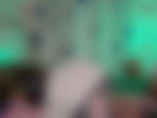 Dana MILF webcam performer live streaming