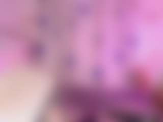 Dana MILF webcam performer live streaming