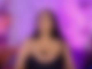 Dana MILF webcam performer live streaming