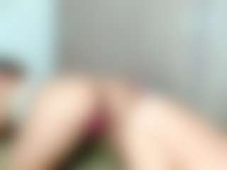 Live cam show with Meridaandwither - Big Tits on AdultVida.com
