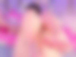 Live cam show with Nahomystar - Fingers on Chatstar