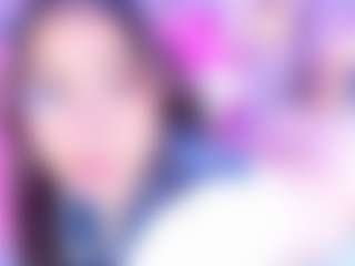 Live cam show with Nahomystar - Twerking on CamClone