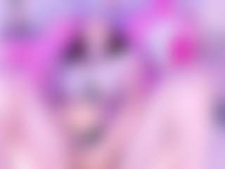 Live cam show with Nahomystar - Petite on Camming Site