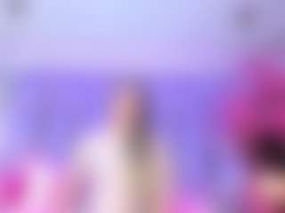 Live cam show with Nahomystar - Small on StripNow