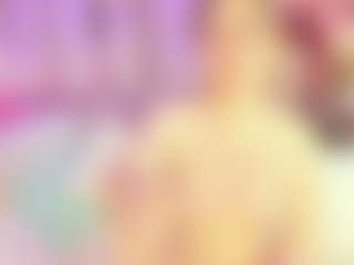Live cam show with Nahomystar - Blonde Hair Petite on Camsoda