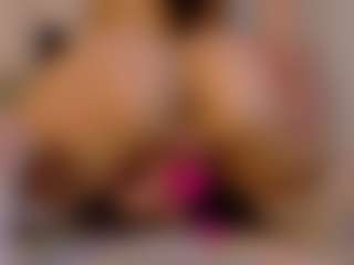 SweetRenata's Live Sex Cam Show