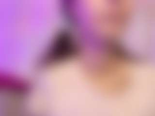 Live cam show with SweetRenata - Facial on Camsoda