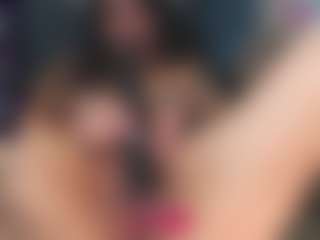 VictoriaHenao's Live Sex Cam Show
