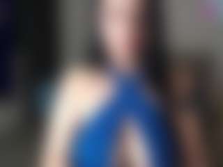 Live cam show with VictoriaHenao - Athletic MILF on Dare Cams