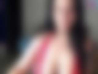VictoriaHenao's Live Sex Cam Show