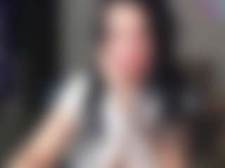 VictoriaHenao's Live Sex Cam Show